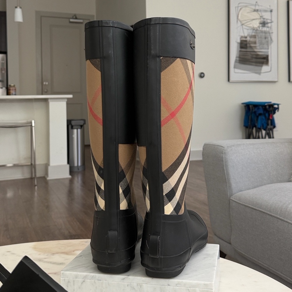Burberry Black and Haymarket Plaid Tall Rain Boots - Picture 5 of 5